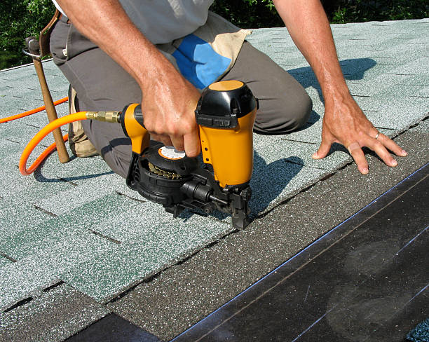 Best Commercial Roofing Services  in Oakridge, OR